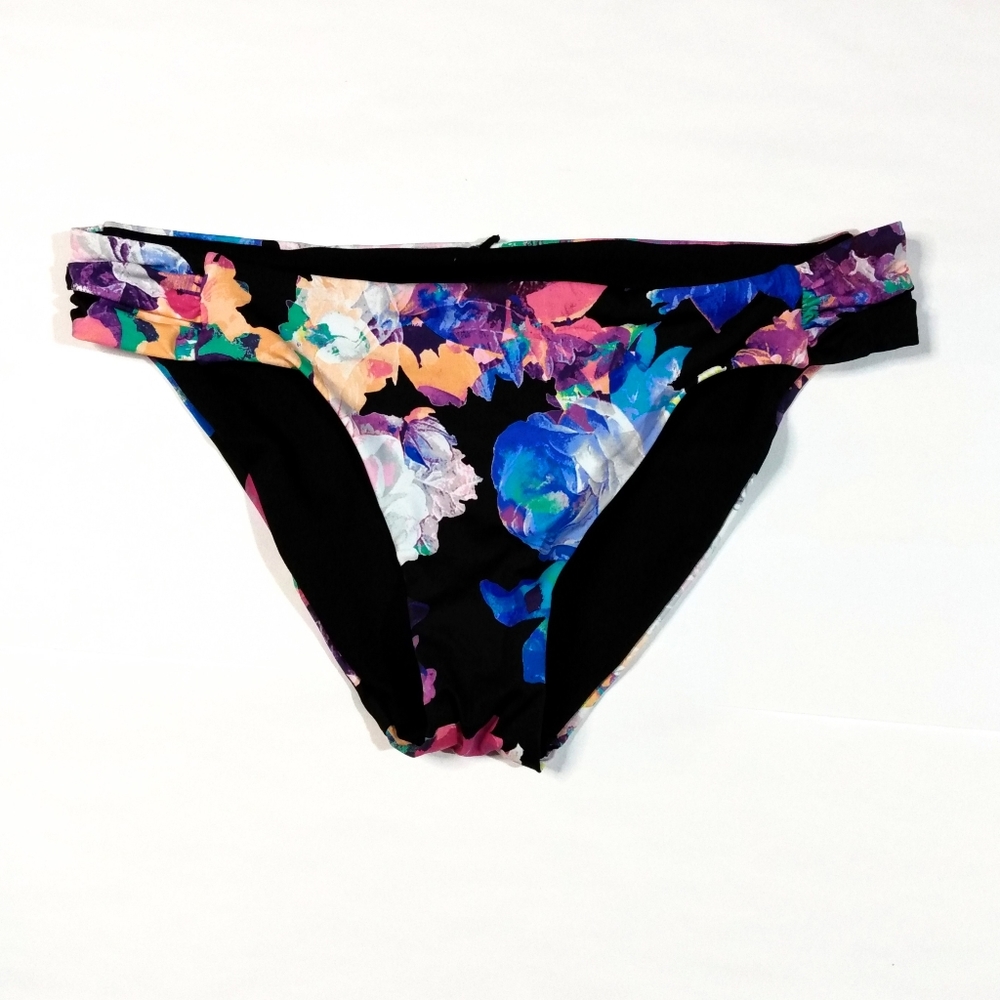 Bar III Women's Graphic Floral Print Bikini Bottom M NWT